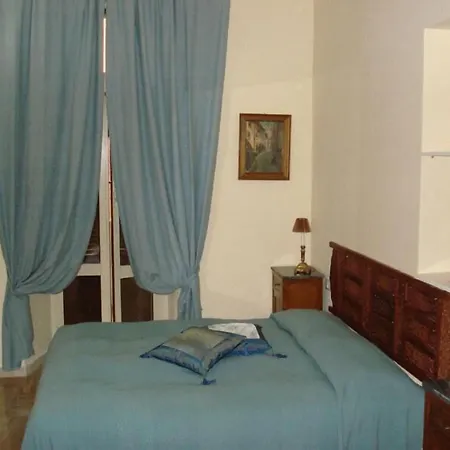 לינה וארוחת בוקר La Casa Di Rosy 3*